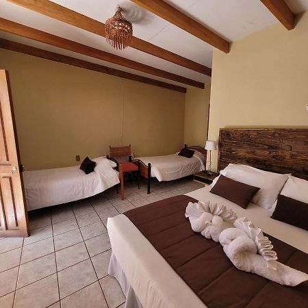 סן פדרו דה אטקאמה Hostal Katarpe מראה חיצוני תמונה