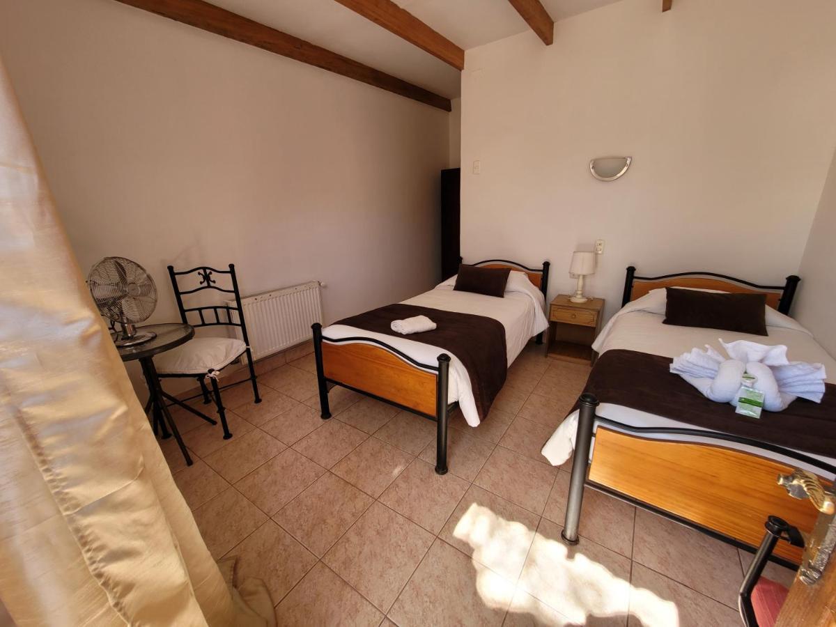 סן פדרו דה אטקאמה Hostal Katarpe מראה חיצוני תמונה